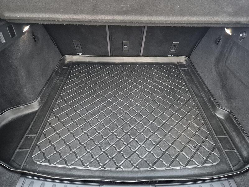 Used Jaguar F-Pace 2017 for sale - 77774266: Photo 32