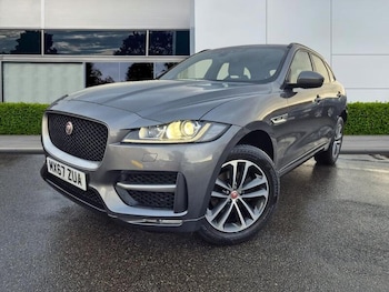 Used Jaguar F-Pace 2017 for sale - 77774266: Photo