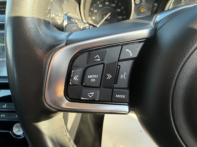 Used Jaguar XE 2018 for sale - 77042416: Photo 20