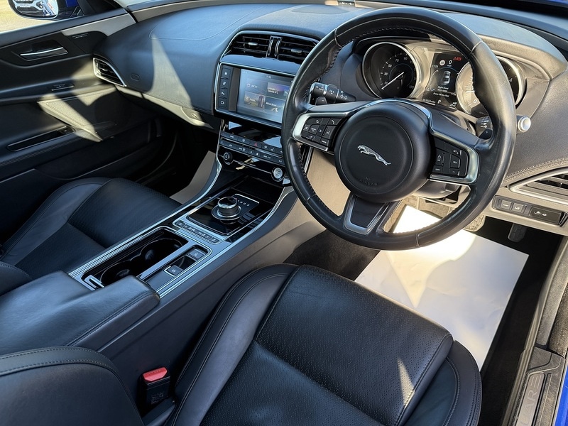 Used Jaguar XE 2018 for sale - 77042416: Photo 7