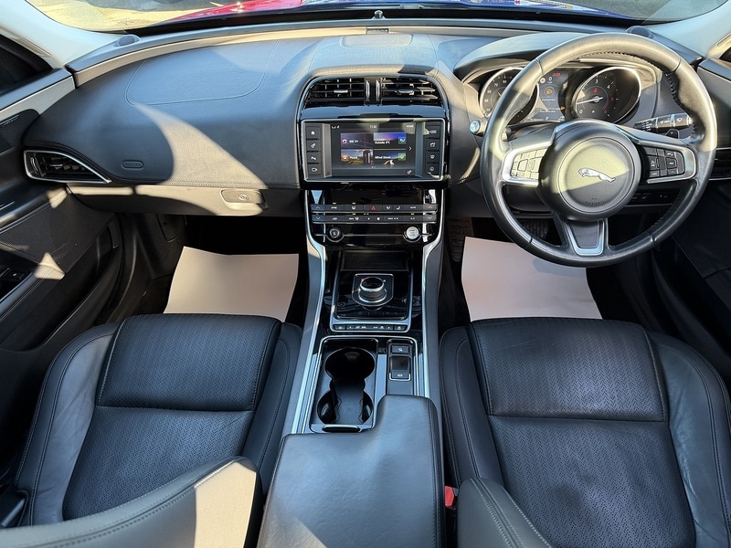 Used Jaguar XE 2018 for sale - 77042416: Photo 9