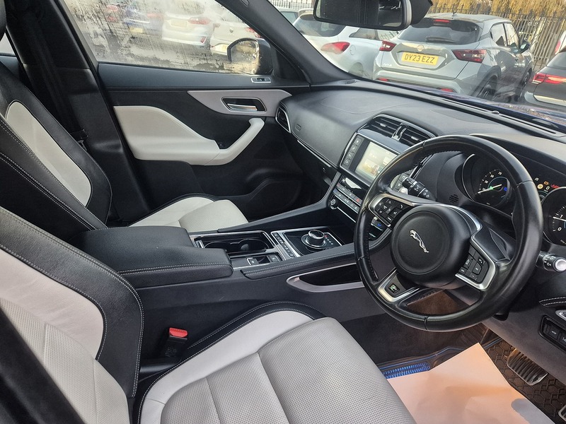 Used Jaguar F-Pace 2017 for sale - 77042424: Photo 12