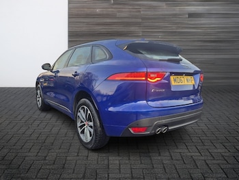 Used Jaguar F-Pace 2017 for sale - 77042424: Photo