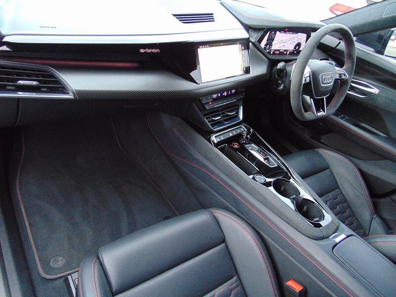 Used Audi RS e-tron GT for sale - 77042358: Photo 13
