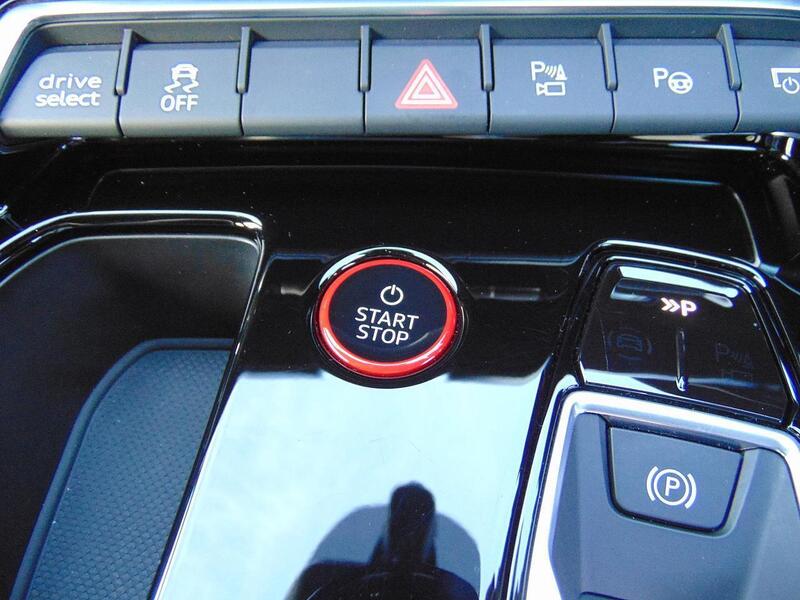 Used Audi RS e-tron GT for sale - 77042358: Photo 26