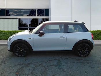 Used MINI Hatch 2020 for sale - 77392581: Photo
