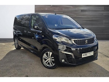 Used Peugeot Traveller 2017 for sale - 77781112: Photo