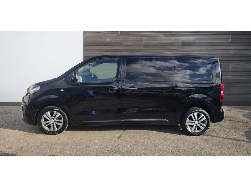 Used Peugeot Traveller 2017 for sale - 77781112: Photo 4