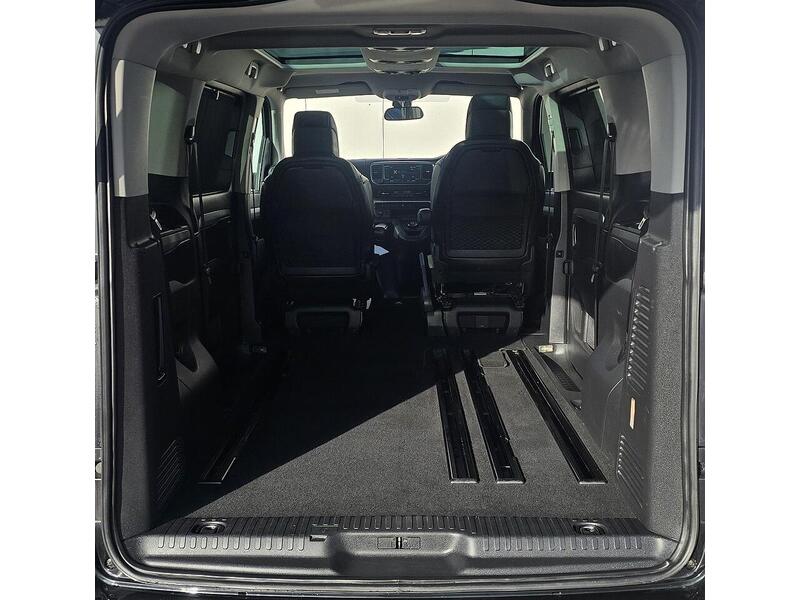 Used Peugeot Traveller 2017 for sale - 77781112: Photo 58