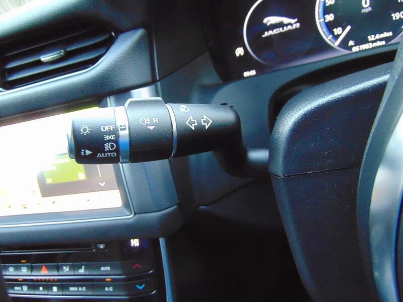 Used Jaguar XF 2017 for sale - 77200927: Photo 25