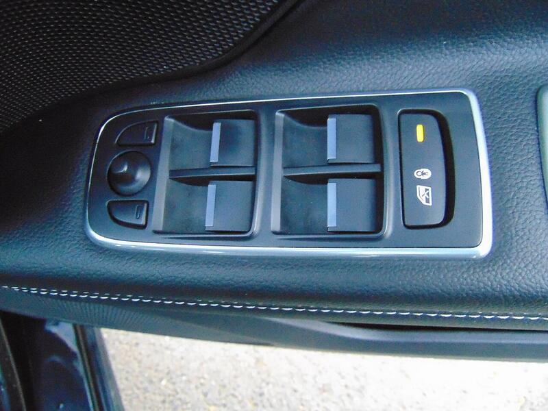 Used Jaguar XF 2017 for sale - 77200927: Photo 33