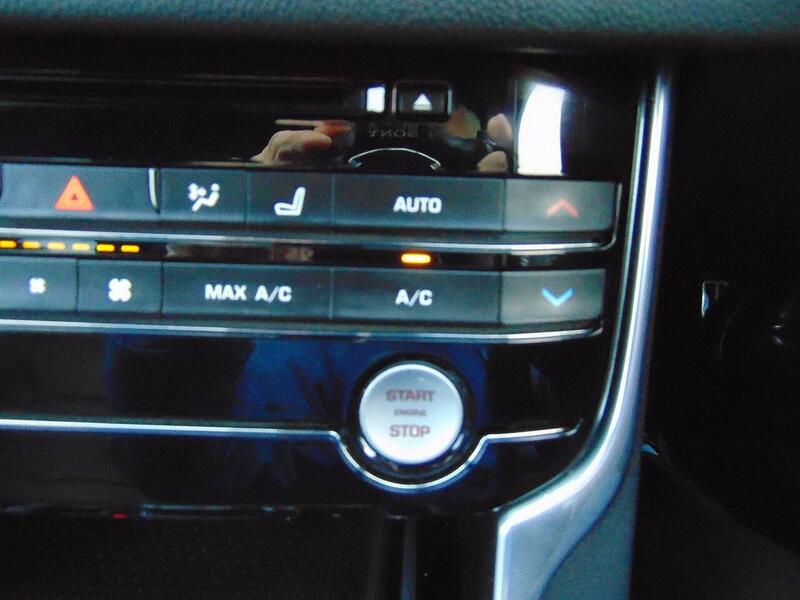 Used Jaguar XF 2017 for sale - 77200927: Photo 38