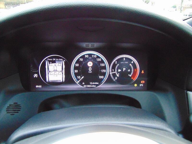 Used Jaguar XF 2017 for sale - 77200927: Photo 41