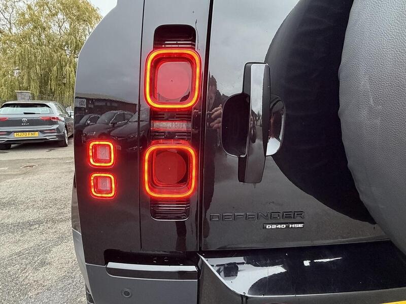 Used Land Rover Defender 2020 for sale - 77707018: Photo 44