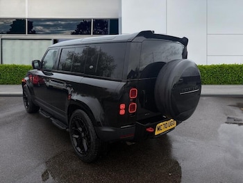 Used Land Rover Defender 2020 for sale - 77707018: Photo