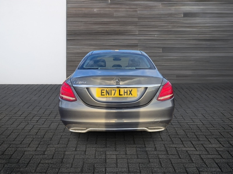 Used Mercedes-Benz C Class 2017 for sale - 77311370: Photo 11