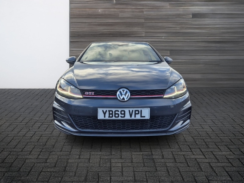 Used Volkswagen Golf 2020 for sale - 77233462: Photo 2