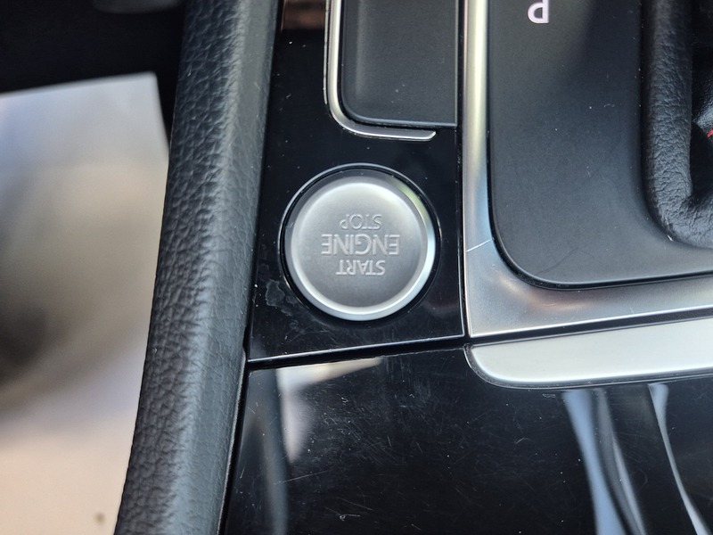 Used Volkswagen Golf 2020 for sale - 77233462: Photo 23