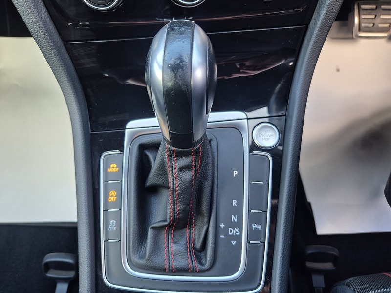 Used Volkswagen Golf 2020 for sale - 77233462: Photo 9