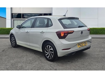Used Volkswagen Polo 2022 for sale - 77042371: Photo