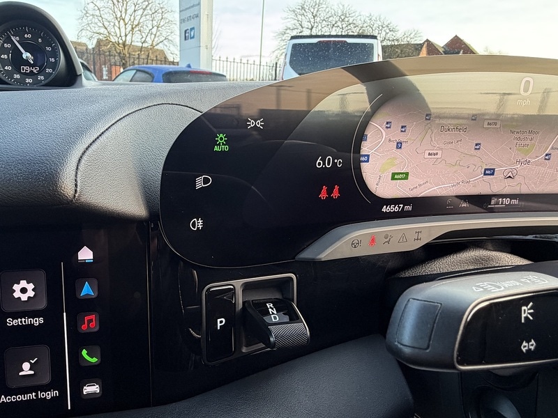 Used Porsche Taycan 2021 for sale - 77042409: Photo 32