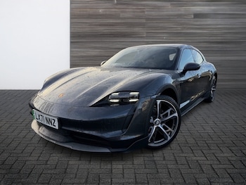 Used Porsche Taycan 2021 for sale - 77042409: Photo