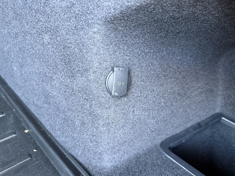 Used Porsche Taycan 2021 for sale - 77042409: Photo 40