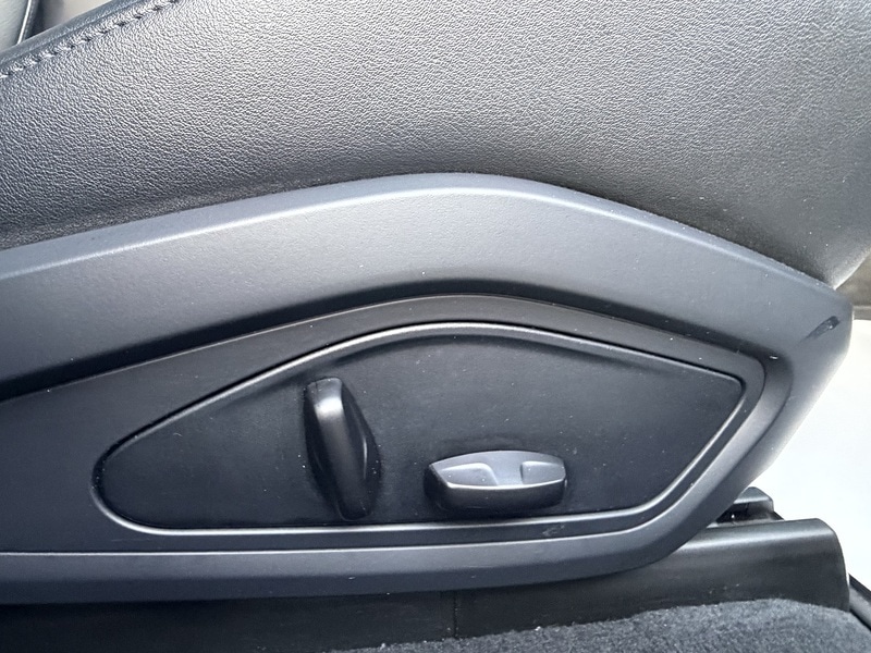 Used Porsche Taycan 2021 for sale - 77042409: Photo 42