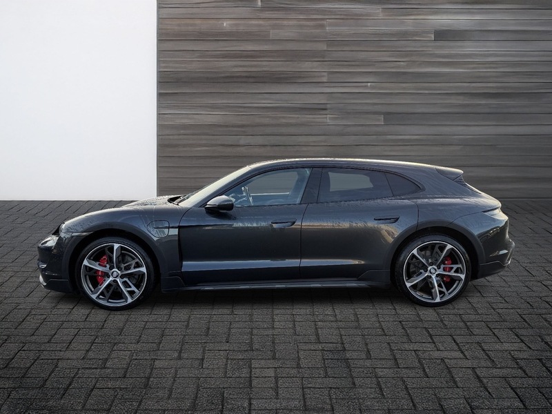 Used Porsche Taycan 2021 for sale - 77042409: Photo 5