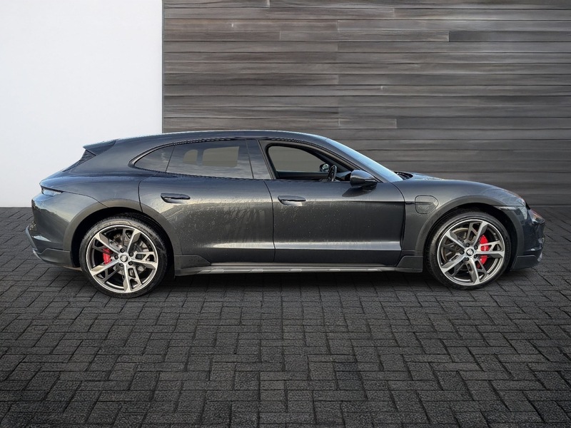 Used Porsche Taycan 2021 for sale - 77042409: Photo 7