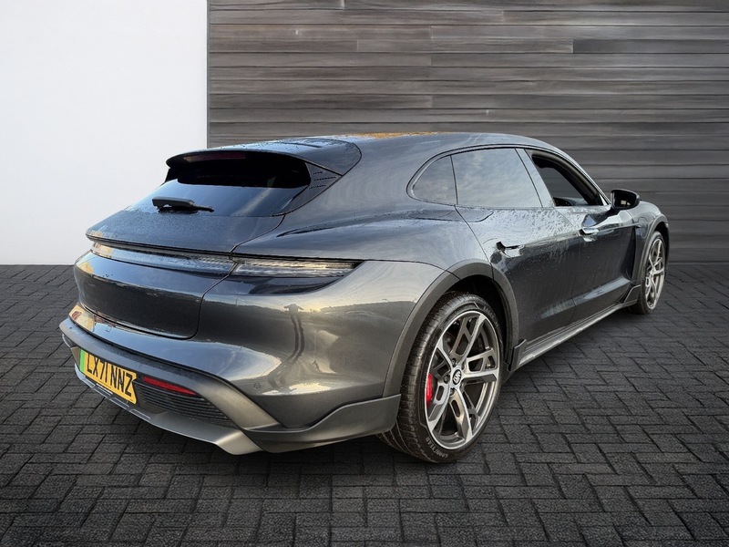 Used Porsche Taycan 2021 for sale - 77042409: Photo 8