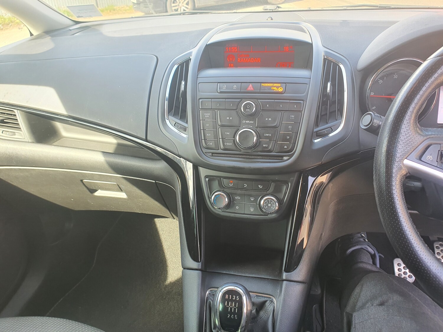 Vehicle 28