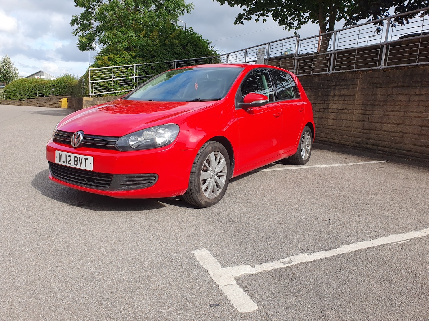 Used Volkswagen Golf 2012 for sale - 77162130: Photo 6