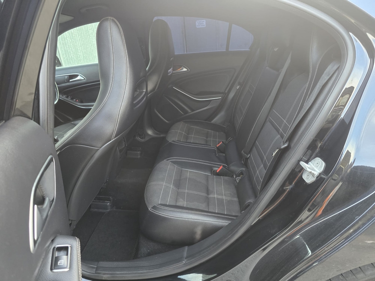 Used Mercedes-Benz A-Class 2014 for sale - 75723503: Photo 11