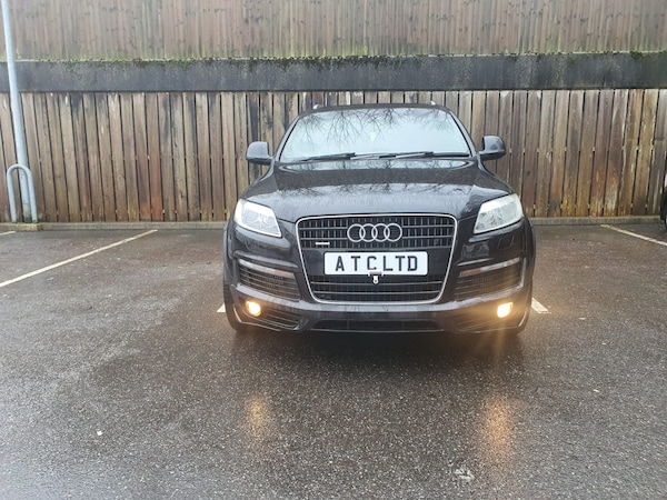 Used Audi Q7 2009 for sale - 73687201: Photo 2