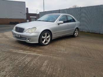 Used Mercedes-Benz C-Class 2005 for sale - 73506227: Photo