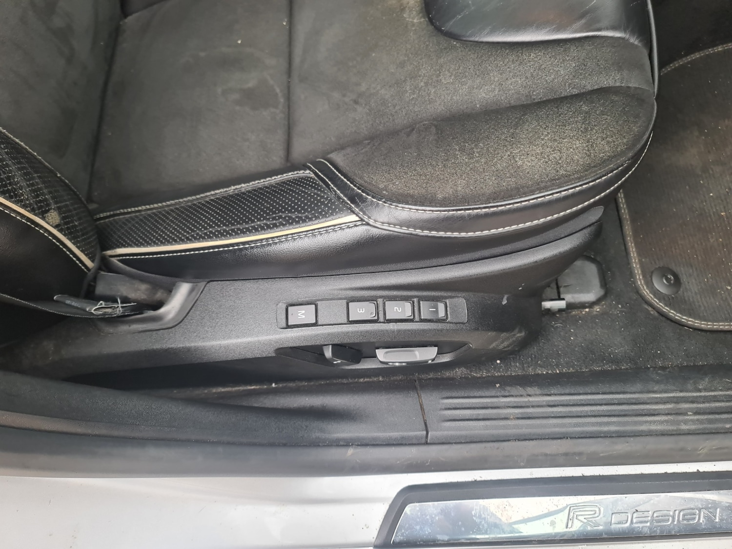 Used Volvo V40 2018 for sale - 77160017: Photo 20