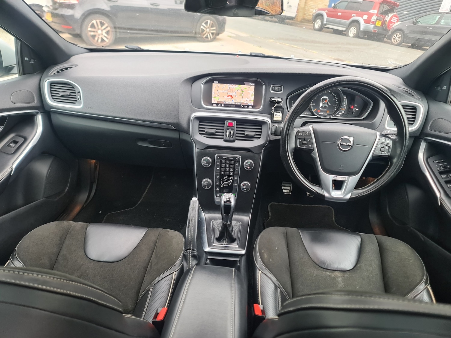 Used Volvo V40 2018 for sale - 77160017: Photo 26