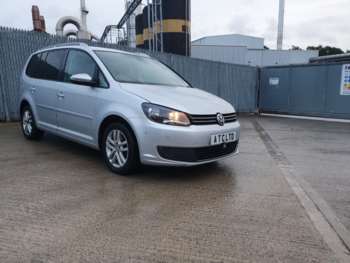Used Volkswagen Touran 2011 for sale - 73657425: Photo