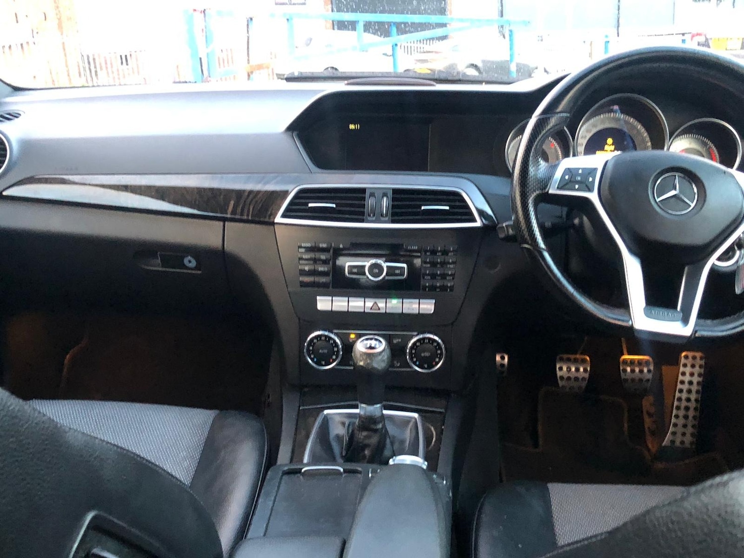 Used Mercedes-Benz C Class 2011 for sale - 77162124: Photo 11