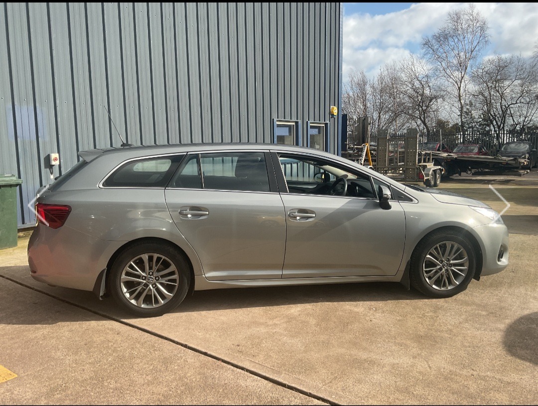Used Toyota Avensis 2017 for sale - 77656680: Photo 4
