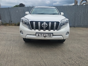Used Toyota Land Cruiser 2017 for sale - 79038884: Photo