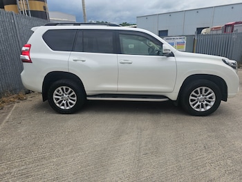 Used Toyota Land Cruiser 2017 for sale - 79038884: Photo
