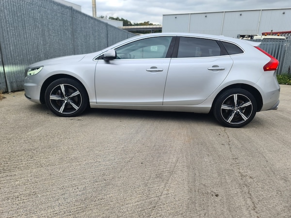 Used Volvo V40 2018 for sale - 73103961: Photo 10