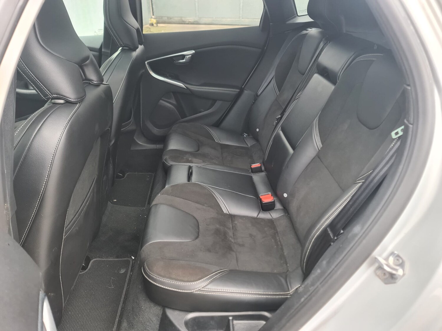 Used Volvo V40 2018 for sale - 73103961: Photo 25