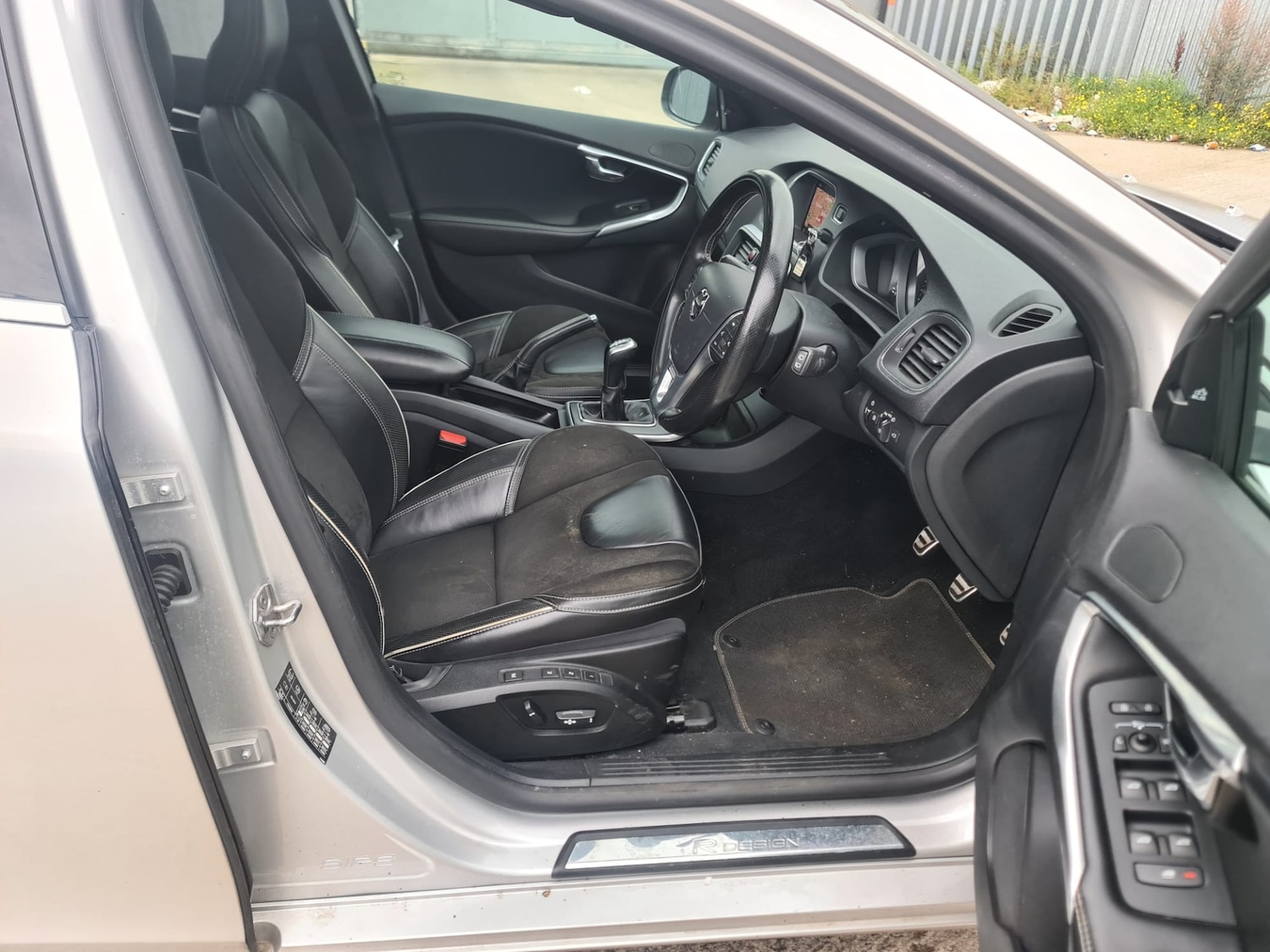 Used Volvo V40 2018 for sale - 73103961: Photo 31