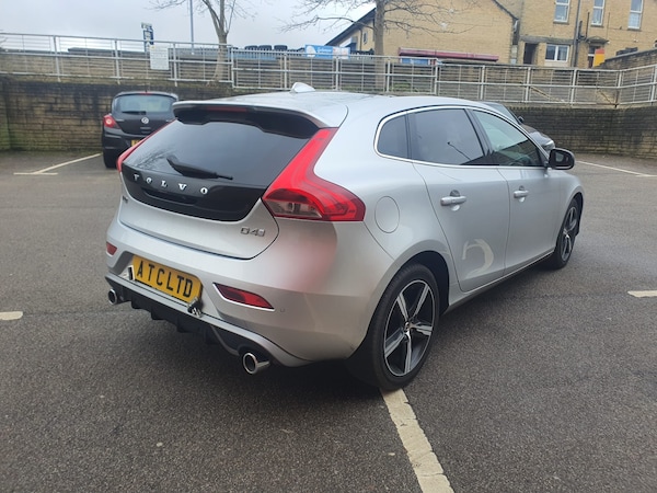 Used Volvo V40 2018 for sale - 73103961: Photo 39