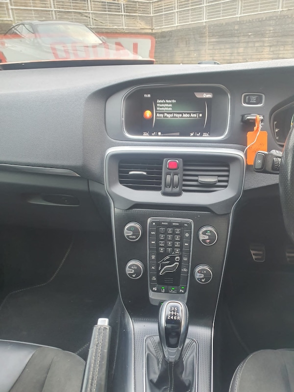 Used Volvo V40 2018 for sale - 73103961: Photo 43