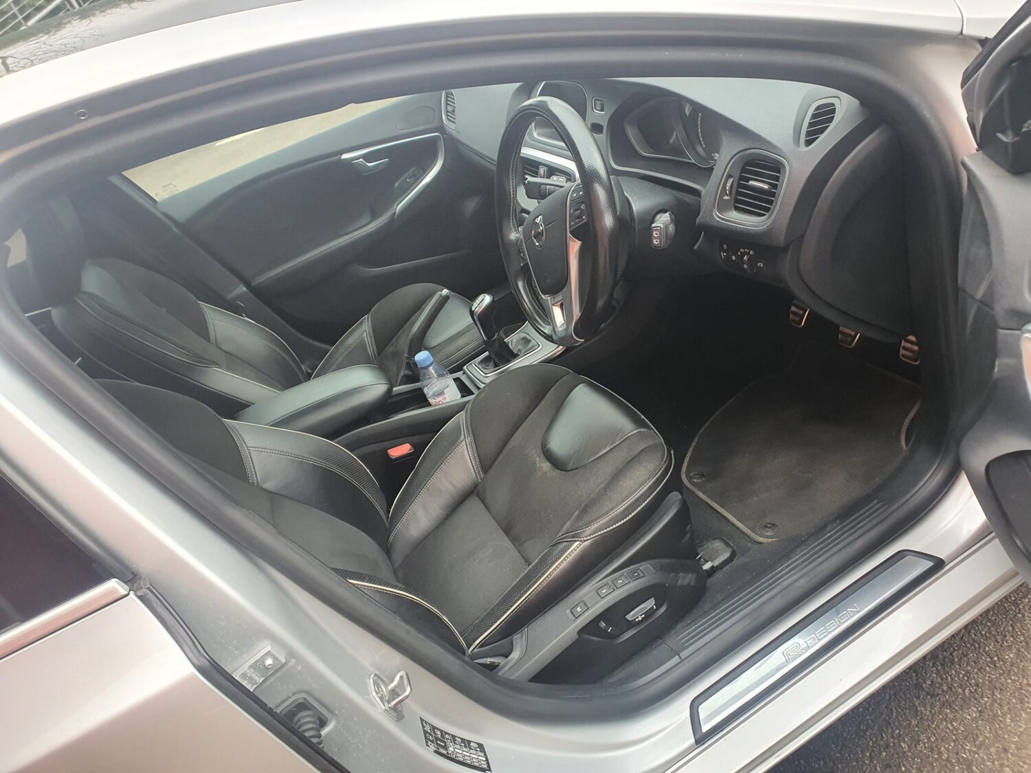 Used Volvo V40 2018 for sale - 73103961: Photo 44