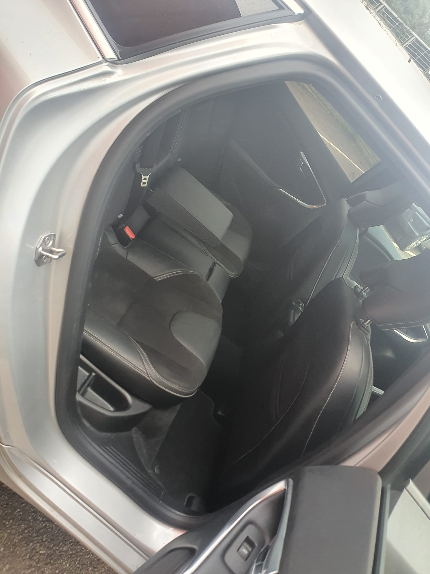 Used Volvo V40 2018 for sale - 73103961: Photo 45